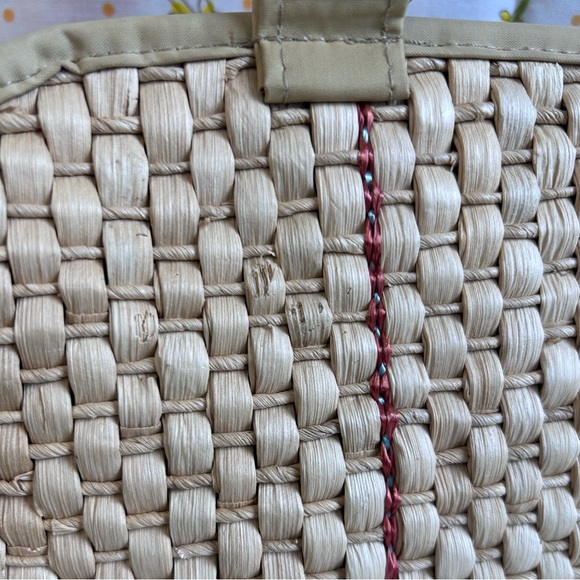 Vintage 70s Straw Wicker Woven Purse - Picture 2 of 8